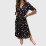 Monique – Vintage pöttyös női ruha